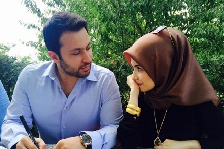 تصویری مرتبط با انتخاب همسر با این روش ها